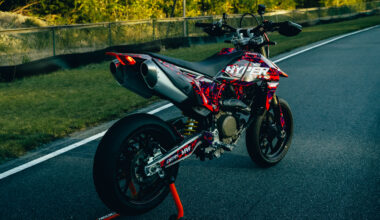 Ducati Hypermotard 698